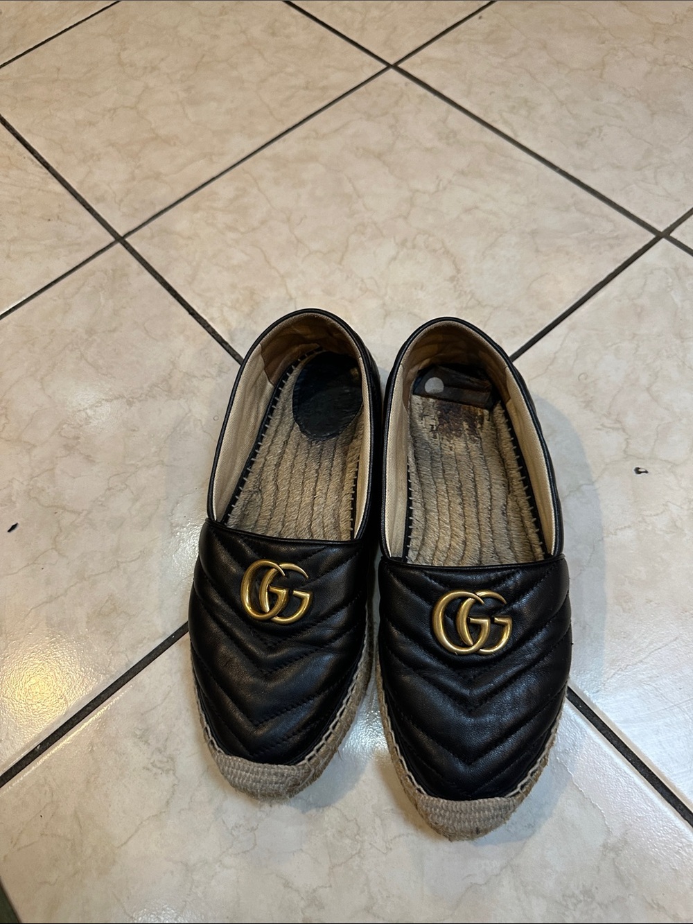 Gucci Black Leather Espadrilles with Gold Double G inside shows